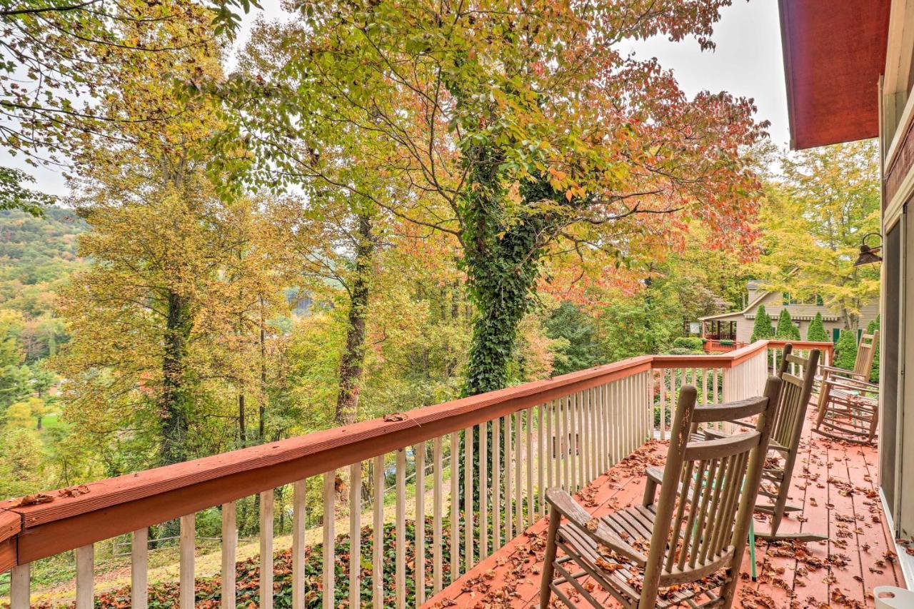 Rustic Red Cabin With Deck In Maggie Valley Club! Exterior photo